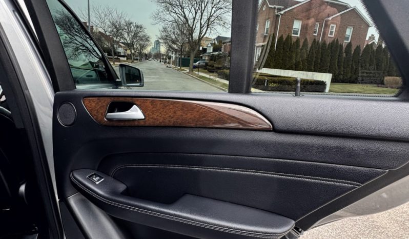 2015 Mercedes-Benz M-Class ML 350 full