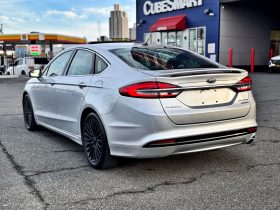 2018 Ford Fusion HYBRID TITANIUM