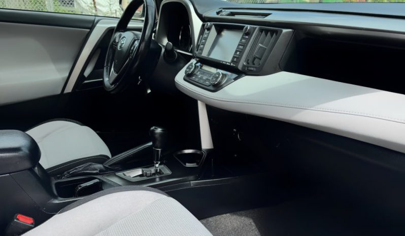 2016 Toyota RAV4 HYBRID XLE full