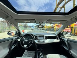 2016 Toyota RAV4 HYBRID XLE full