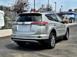2016 Toyota RAV4 HYBRID XLE full